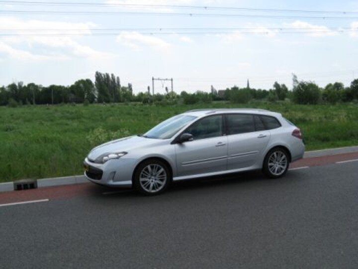 Renault Laguna Estate 2.0 16V T 205 GT (2008)