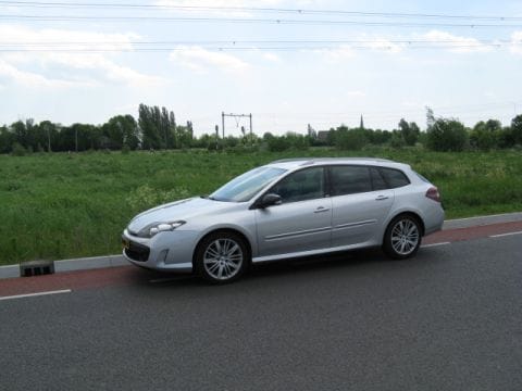 Renault Laguna Estate 2.0 16V T 205 GT (2008)