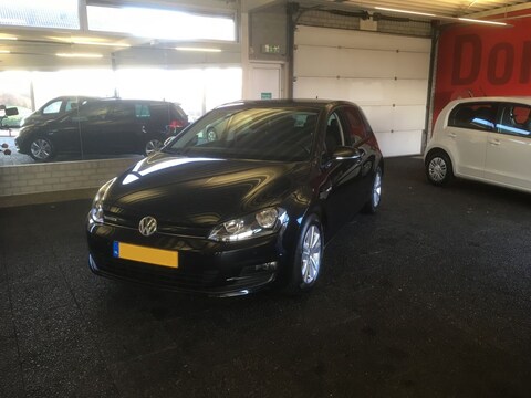 Volkswagen Golf 1.0 TSI 115pk BlueMotion Trendline