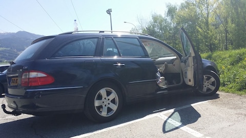 Mercedes-Benz E 320 CDI Avantgarde Combi (2003)