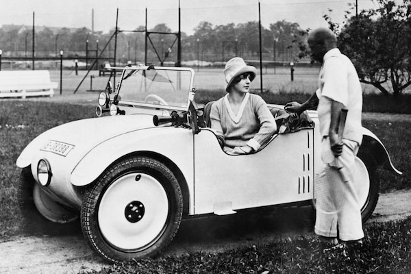 Hanomag 2/10