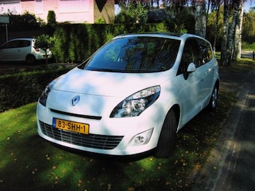 Renault Grand Scénic 1.6 dCi 130 Bose (2011)