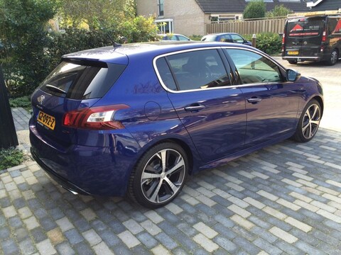 Peugeot 308 GT 2.0 BlueHDi 180