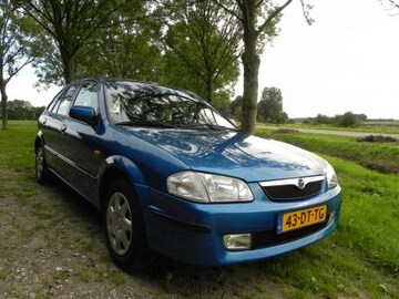 Mazda 323 FastBreak 1.5i GLX (2000)