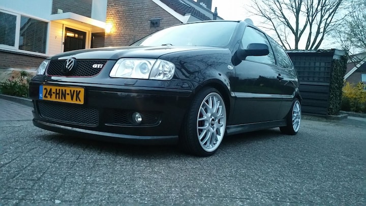 Volkswagen Polo 1.6 16V GTI (2001)