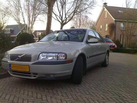 Volvo S80 2.5 D (1999)