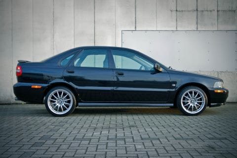 Volvo S40 2.0 T (2003)