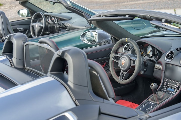 Porsche Boxster S (2002) - Porsche Spyder RS