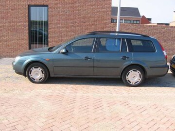 Ford Mondeo Wagon 1.8 16V 110pk Collection (2002)