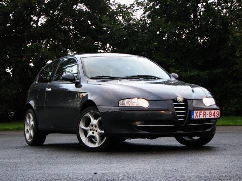 Alfa Romeo 147 1.6 T.Spark 16V Distinctive (2001)