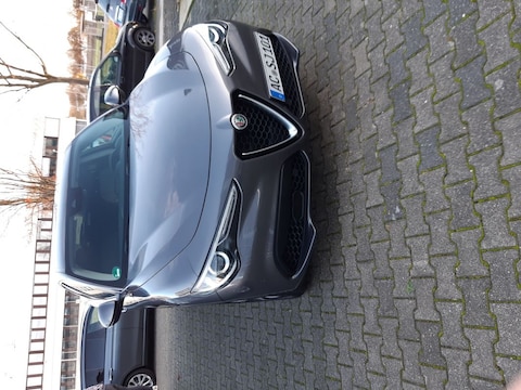 Alfa Romeo Stelvio 2.0T 200pk AWD Super