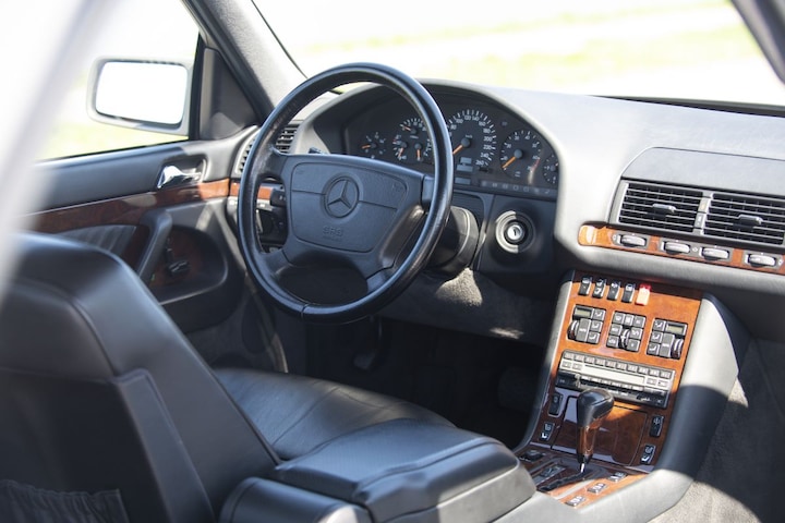Mercedes-Benz 600 SEL
