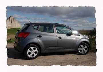 Kia Venga 1.4 CVVT X-ecutive (2010)