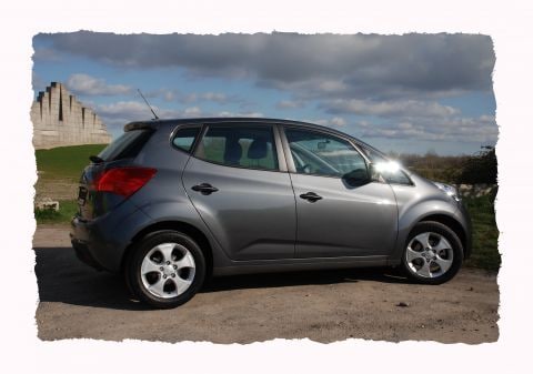 Kia Venga 1.4 CVVT X-ecutive (2010)