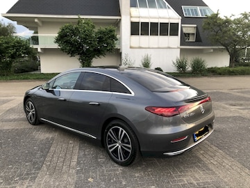 Mercedes-Benz EQE 350 Luxury Line (2022)