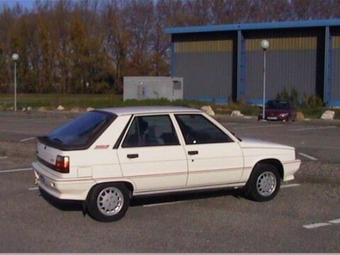 Renault 11 GTE