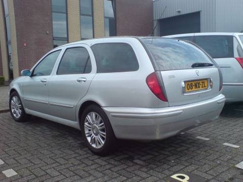 Lancia Lybra SW 2.4 JTD Emblema (2004)