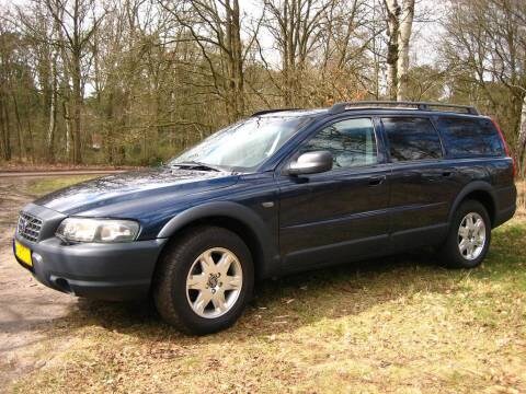 Volvo XC70 2.5 T AWD (2003)