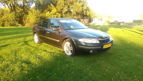 Renault Laguna 1.8 16V Tech Line