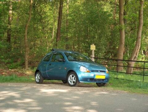 Ford Ka 1.3i Trend (2002)
