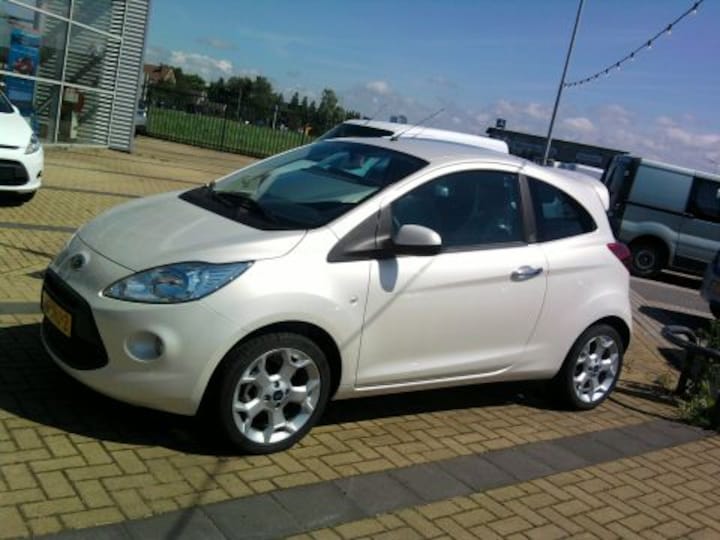 Ford Ka 1.2 Titanium (2009)