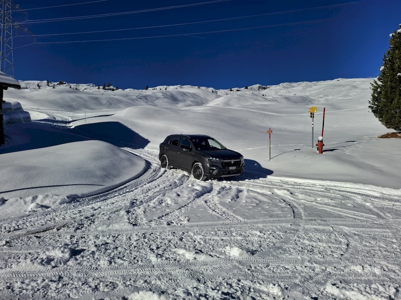 Suzuki S-Cross 1.4 Boosterjet Smart Hybrid Allgrip Style (2024)