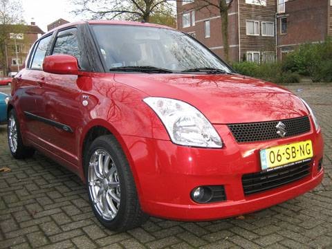Suzuki Swift 1.5 Exclusive (2005)