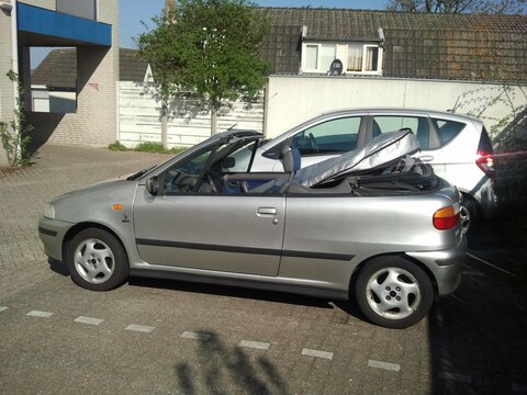 Fiat Punto Cabrio 85 16v ELX