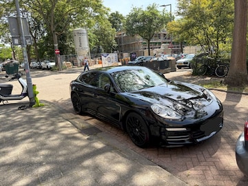 Porsche Panamera 4 (2014)