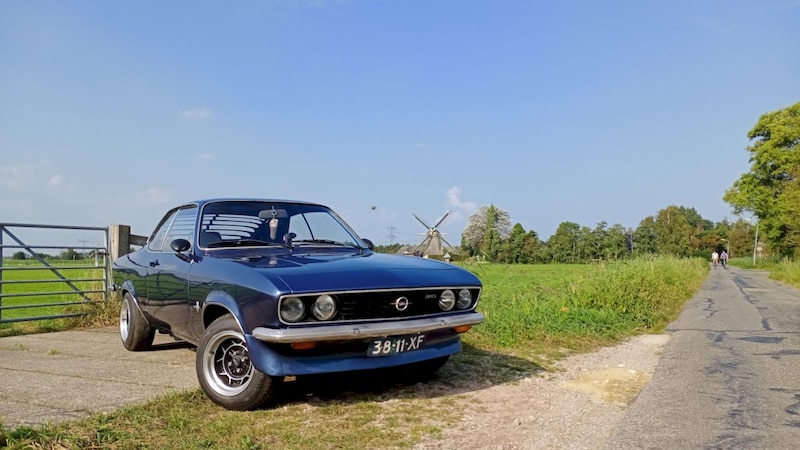 Opel Manta (1973)