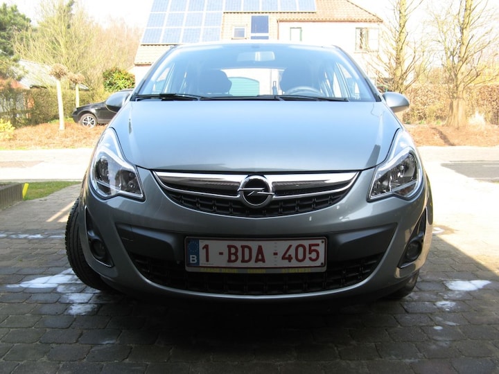 Opel Corsa 1.2 Start/Stop Edition (2011)