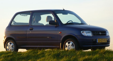 Daihatsu Cuore STi-12V