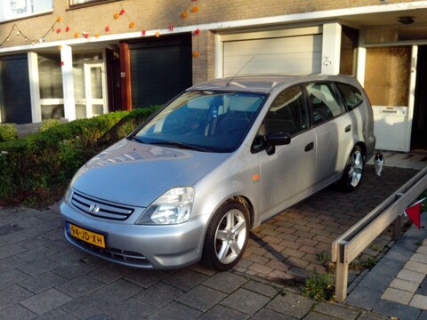 Honda Stream 1.7 ES (2002)