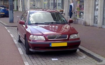 Volvo S40 1.8 (1997)