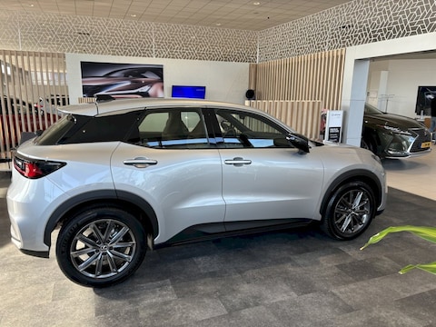 Lexus LBX 1.5 HEV Relax