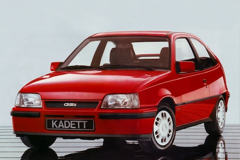 Opel Kadett 2.0 GSi (1987)