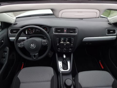 Volkswagen Jetta 1.4 TSI Hybrid Highline (2014)