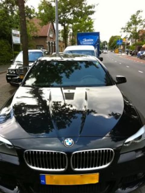 BMW 530d xDrive Touring High Executive (2011)