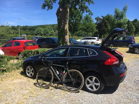 Volvo V40 D2 Business Momentum (2015)