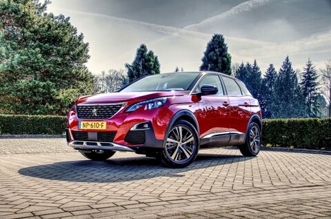 Peugeot 3008 Allure 1.2 PureTech 130