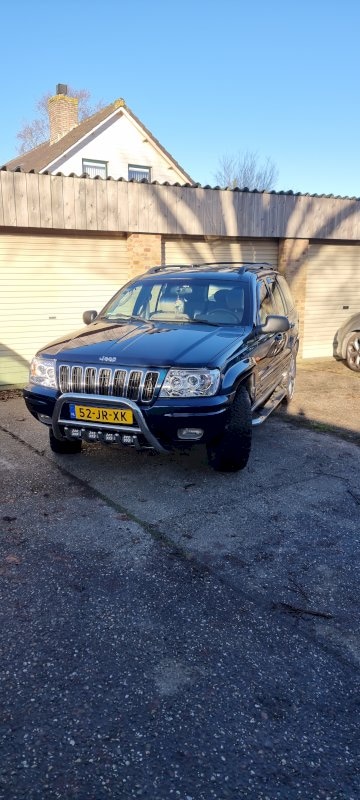 Jeep Grand Cherokee 4.7i V8 Limited (2002)