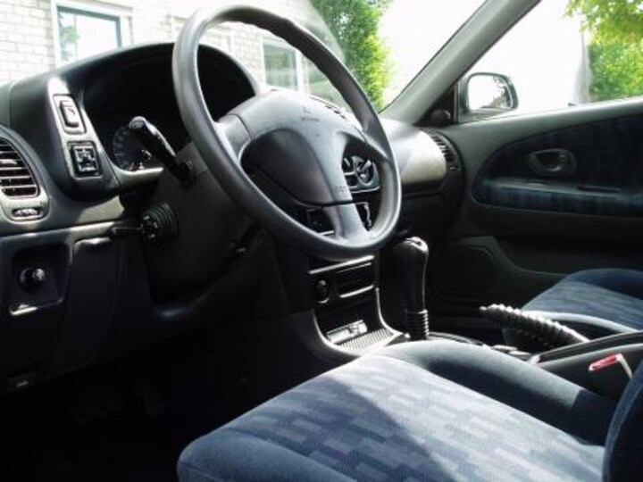 Mitsubishi Lancer 1.3 GLXi (1996)