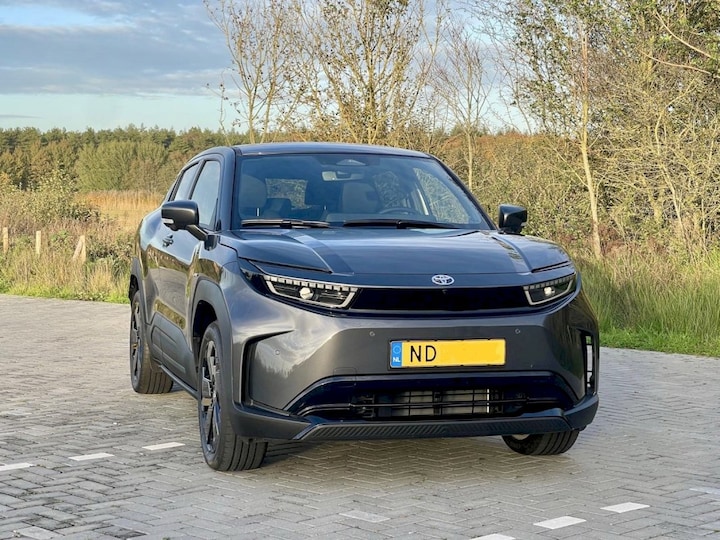 Toyota Urban Cruiser 61kWh Executive AWD (2026)