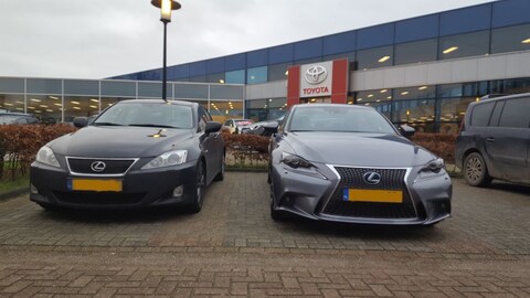 Lexus IS 300h F Sport Line