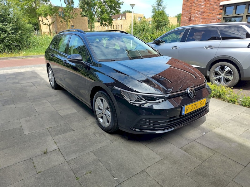 Volkswagen Golf Variant 1.0 eTSI 110pk Life (2022)