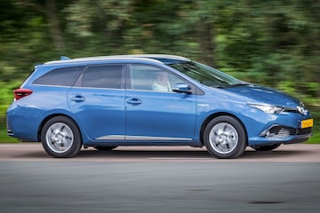 Praktijkervaring Toyota Auris Hybrid (2013-2019): eigenaren over zuinige familievriend