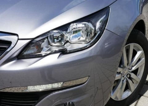 Peugeot 308 Active 1.6 e-HDi (2014)