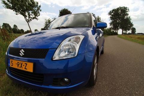 Suzuki Swift 1.5 Exclusive (2005)