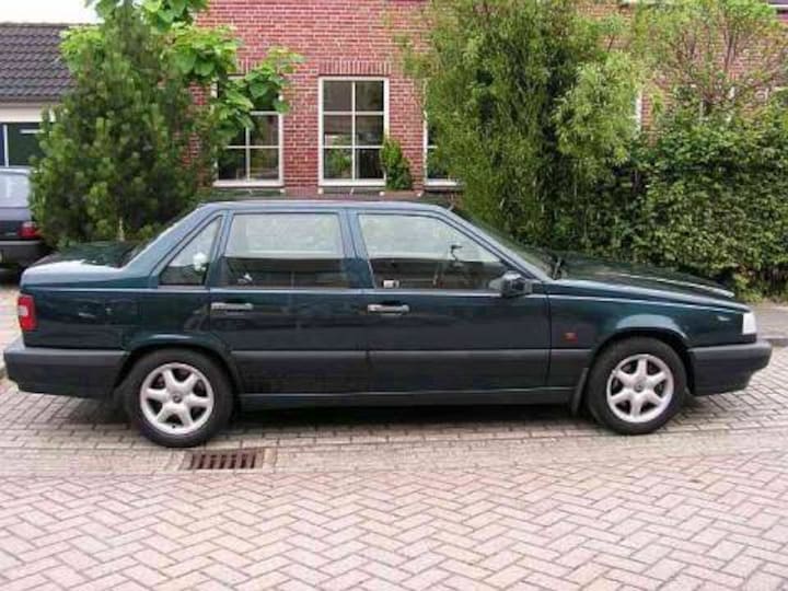 Volvo 850 2.5i (1995)