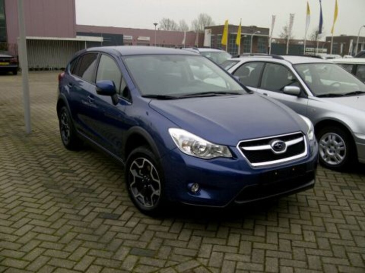 Subaru XV 2.0i Luxury (2012)